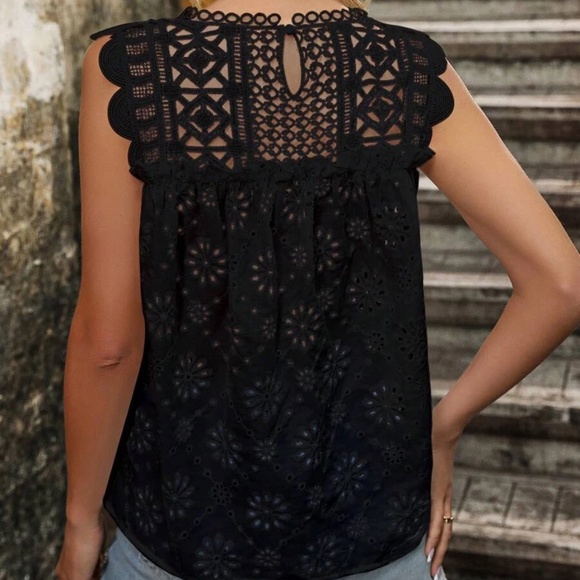 033 Boho Eyelet Embroidered Tank Top - Picture 12 of 13